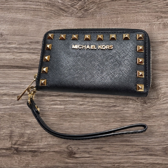 Michael Kors Black Studded Wristlet NWOT - Picture 1 of 8